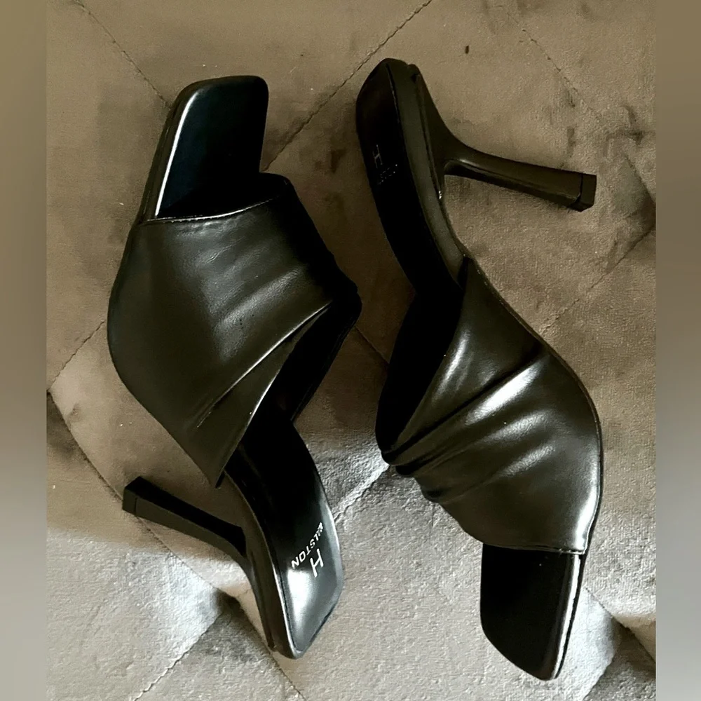 Halston Heritage Luanda Black Mules Sleek Minimalist Design size 6